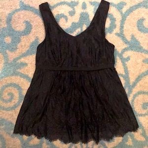 MIMI MATERNITY Formal Lace Top 🦋 Size Medium